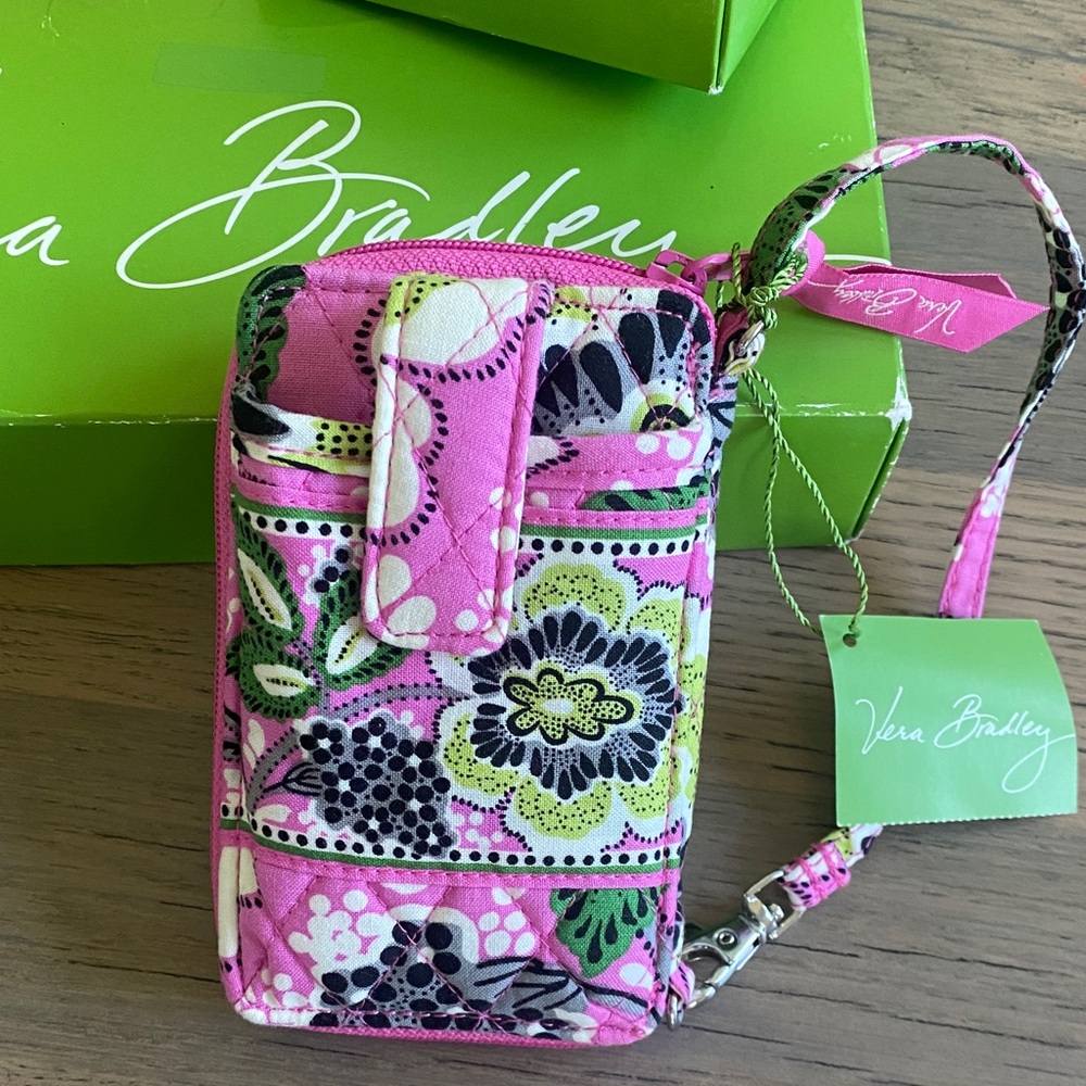 NWT Vera Bradley Pink Floral Quilted Wristlet Phone Pouch